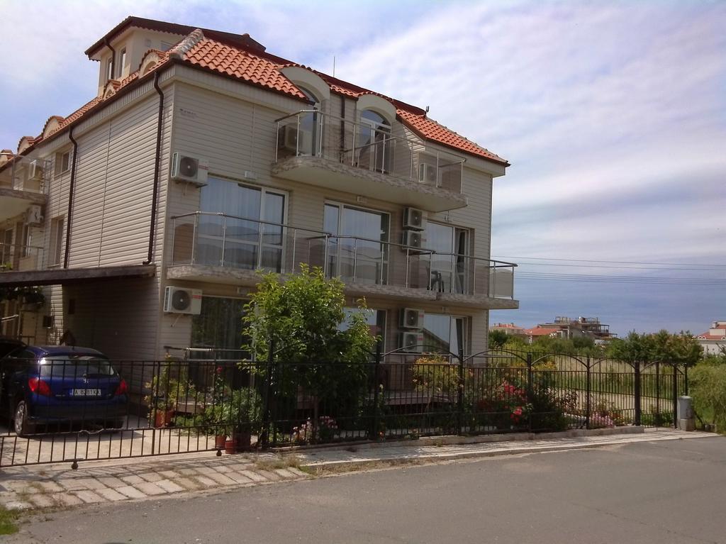 Morska Zvezda Guest House Chernomorets Exterior photo